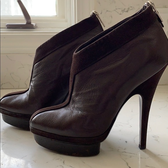Authentic YSL Y booties ASO many celebrities! - Picture 8 of 8